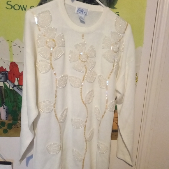 PHENOMENAL AND RARE KATHY WHITE VINTAGE SWEATER FROM HONG KONG - Picture 11 of 11